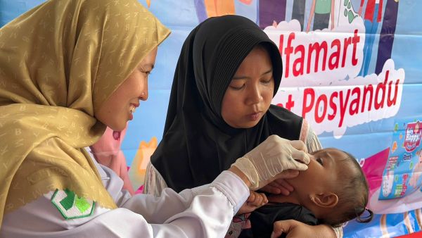 1 Alfamart dan Baby Happy, Program Sahabat Posyandu, Sasar Lebih dari 6.000 Ibu dan Anak
