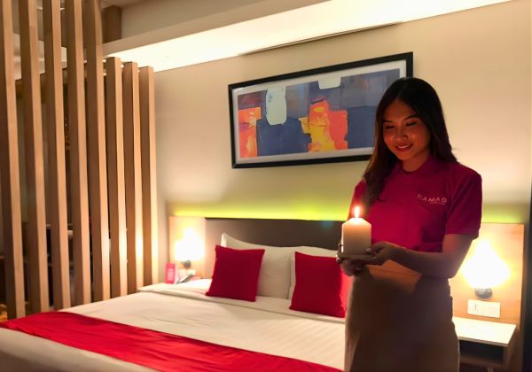 Dukung Earth Hour 2026, Ramada by Wyndham Serpong, Padamkan Lampu di Area Publik, Gelar Aksi “Lights Out”