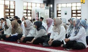 Menteri Dody, Lepas 82 Calon Jemaah Haji Kementerian PU, Tekankan Nilai Keikhlasan dan Kebersamaan
