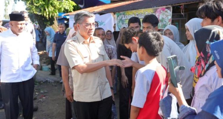 1 Kemnaker, Siapkan Pelatihan Berbasis AI bagi 3.100 Pemuda, Padang