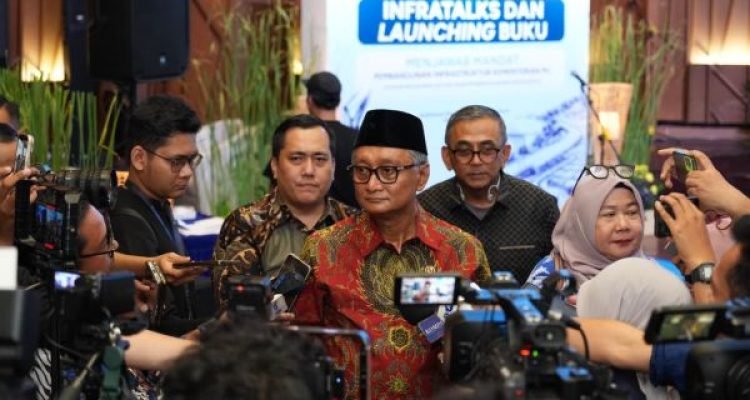 1 Kementerian PU, Luncurkan Buku 500 Hari Pembangunan Infrastruktur, Menteri Dody, Bukti Kerja Nyata untuk Rakyat