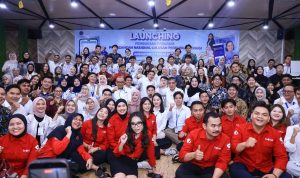 1 Menaker dan Seskab, Luncurkan MagangHub Angkatan II, Kuota Peserta Naik Jadi 150 Ribu