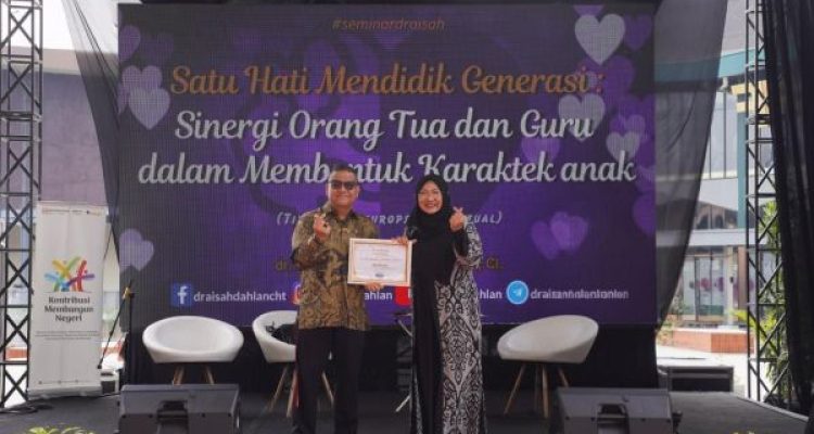 2 Sinar Mas Land, Dukung Inovasi Pendidikan, Festival Sekolah BERHATI 2026, Peluncurkan Platform e-Learning