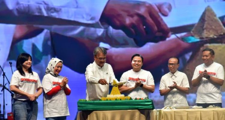 Rayakan Ulang Tahun, KAI Services Angkat Tema Resilience 23, guyon waton