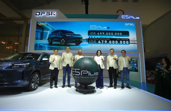 DFSK, Resmi Umumkan Harga E5 Plus di GIIAS 2026, Perkuat Langkah di Segmen SUV Plug-in Hybrid, ICE BSD City