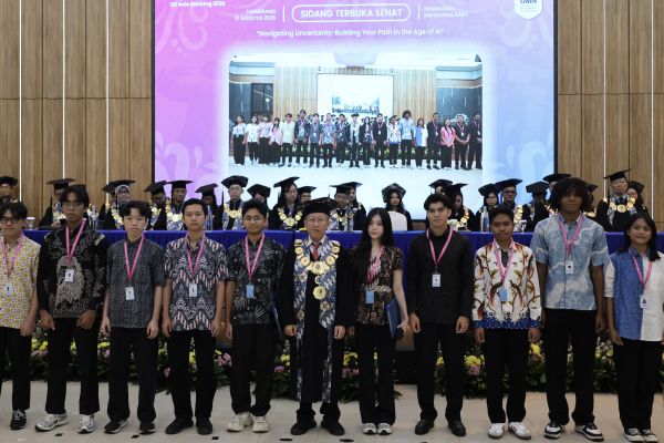 Sidang Terbuka Senat & Kuliah Perdana UMN 2026, Angkat Tema, “Navigating Uncertainty, Building Your Path in the Age of AI”