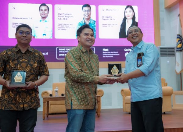 1 KAI Services, Dorong Penguatan Talenta Muda, Kolaborasi di Forum Akademik