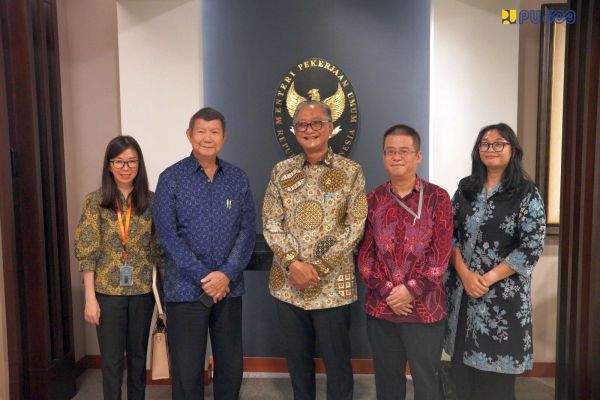 Utusan Khusus Presiden Berkunjung, Menteri PU Terima Wejangan, "Infrastruktur Berbasis Lingkungan"