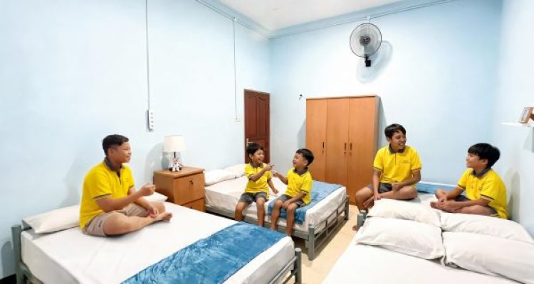Anak Pejuang Kanker, 12 Hotel Archipelago di Jawa Timur, Makeover Dua Kamar untuk Anak Kanker
