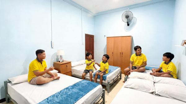 Anak Pejuang Kanker, 12 Hotel Archipelago di Jawa Timur, Makeover Dua Kamar untuk Anak Kanker