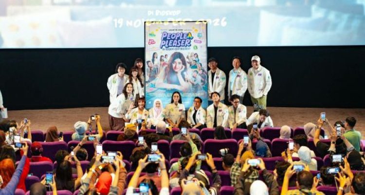 Capek Banget Selalu Bilang ‘Iya’, LYTO Pictures Rilis Trailer Film ‘People Pleaser’, Siap Nampol Kaum Nggak Enakan, Mulai 19 November di Bioskop!