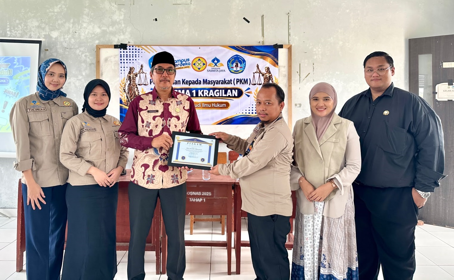 3 Cegah Cyberbullying, Bahaya Perundungan Digital, FH Unpam Kampus Serang, Berikan Edukasi Hukum, Pelajar SMAN 1 Kragilan